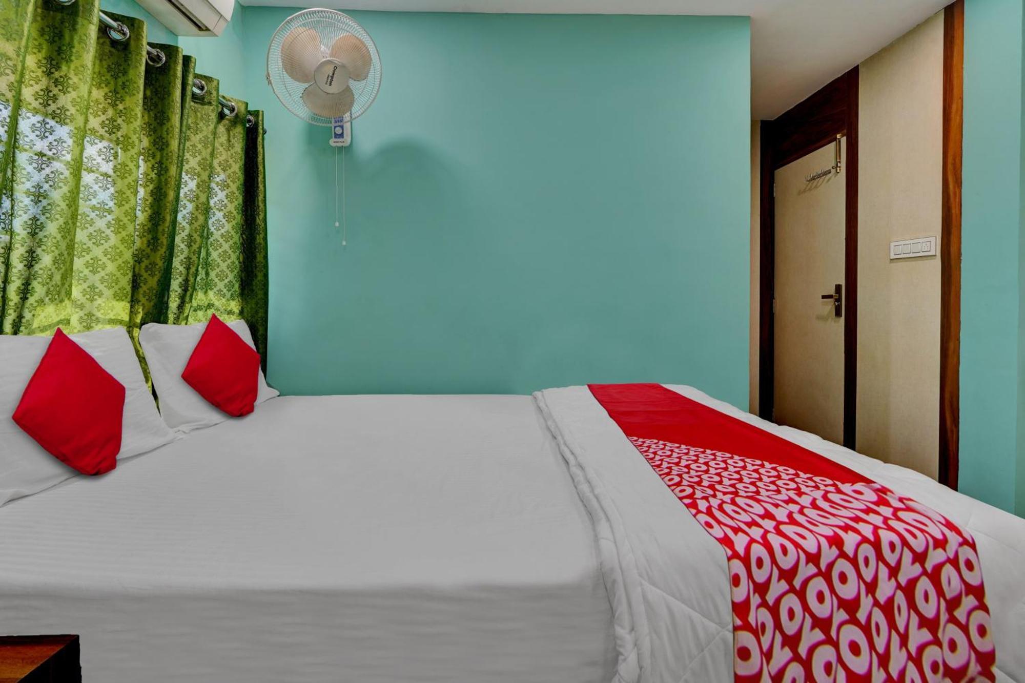 Oyo Flagship Rich Inn Premium Suites Near Nagasandra Metro Station. Бангалор Экстерьер фото